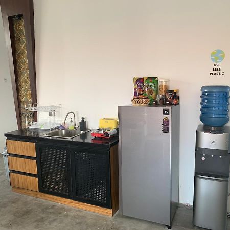 Fello B&B Hostel Легіан Екстер'єр фото